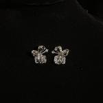 One Carat Ear Stud OKST0007