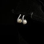 One Carat Ear Stud OKST0012