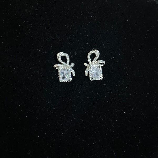 Ear Stud OKST0020